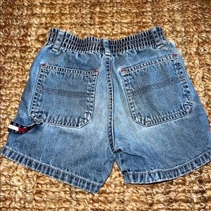 Vintage Tommy Hilfiger Shorts Boys 3T